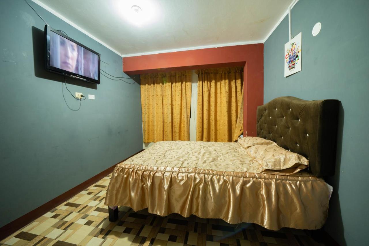 Hostal Tarapaca Hotel Huánuco Eksteriør billede